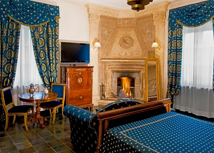 Castello Della Castelluccia 4* Rome